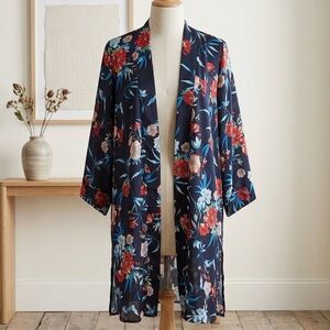 Tahari| Gorgeous Floral Kimono Mid-Length Wrap with Red and Blue Hues Sz S/M